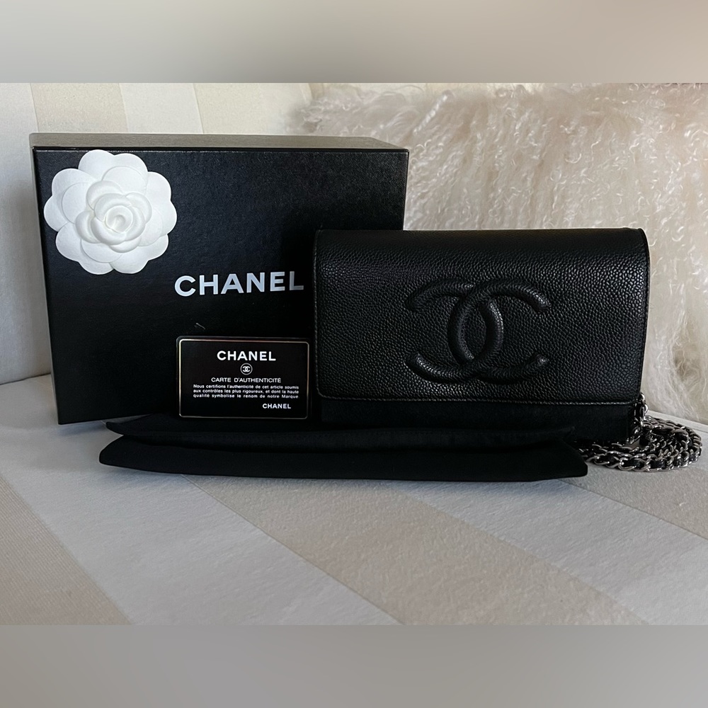 CHANEL Timeless Wallet on Chain